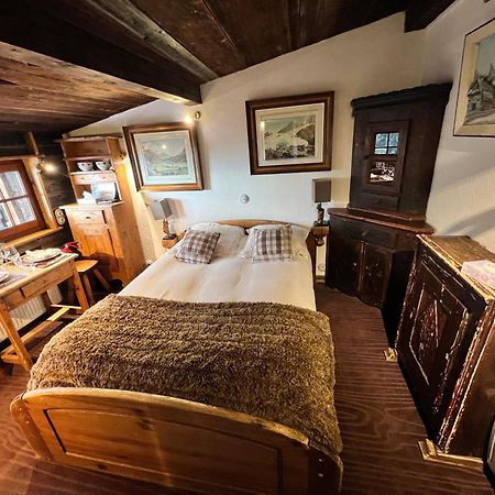 Hotel Les Chalets De Philippe Avec Jacuzzis Privatifs Chamonix Exterior photo