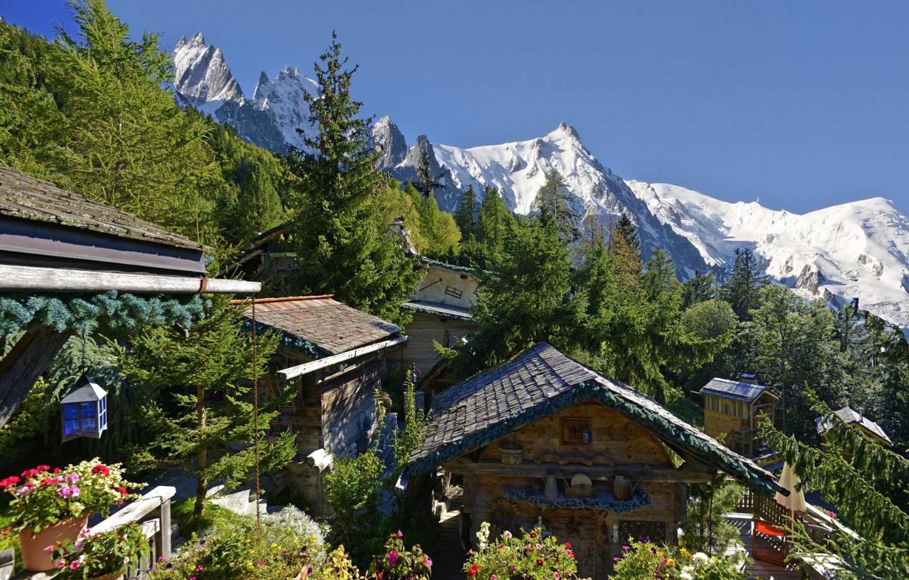Hotel Les Chalets De Philippe Avec Jacuzzis Privatifs Chamonix Exterior photo